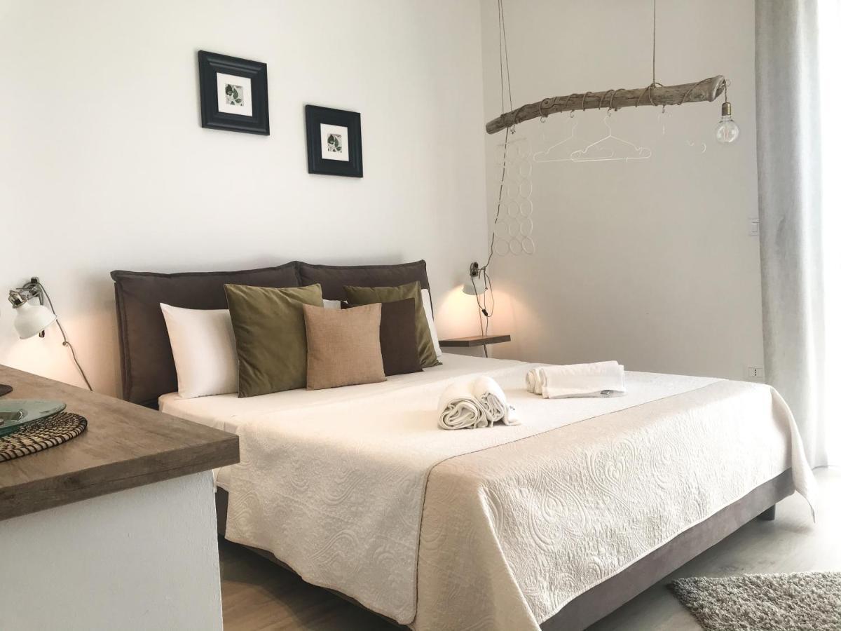 Viatorem Suites Torre dell'Orso Dış mekan fotoğraf