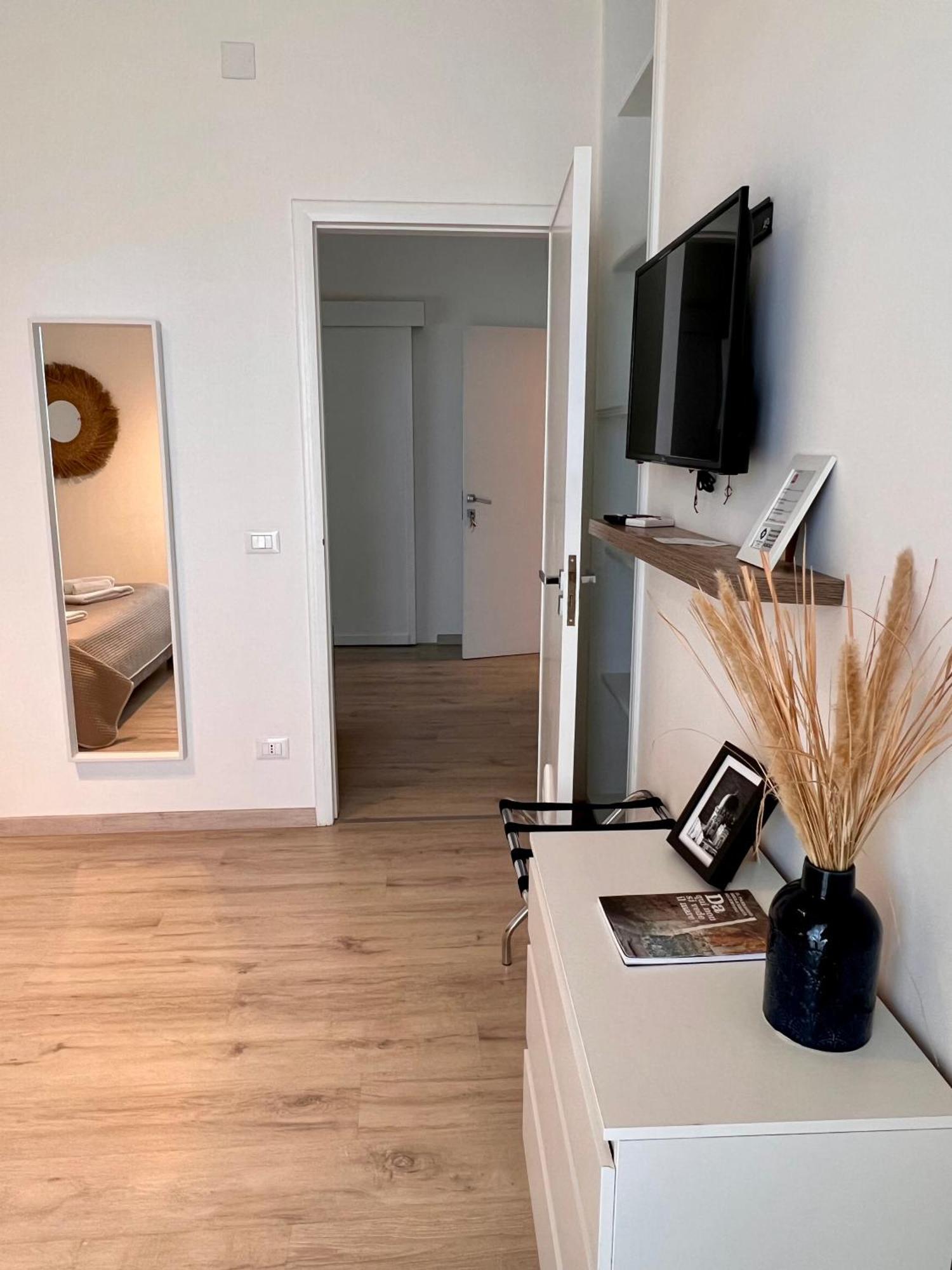 Viatorem Suites Torre dell'Orso Dış mekan fotoğraf